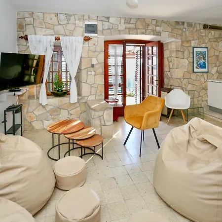بيت للعطل Prusina By Interhome Smokvica (Korcula)