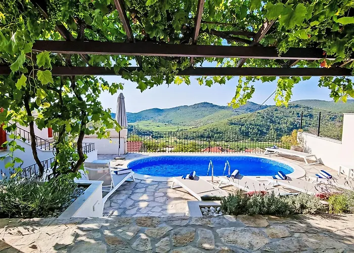 펜션 Prusina By Interhome *