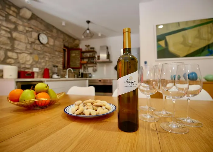 度假居 Prusina By Interhome *