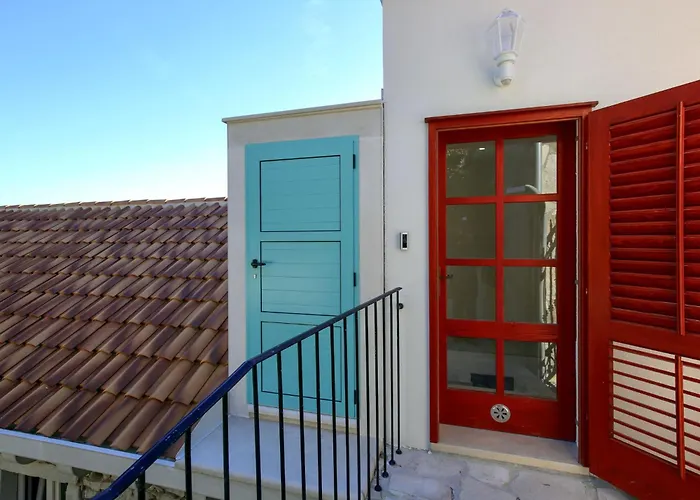 Prusina By Interhome 度假居 *